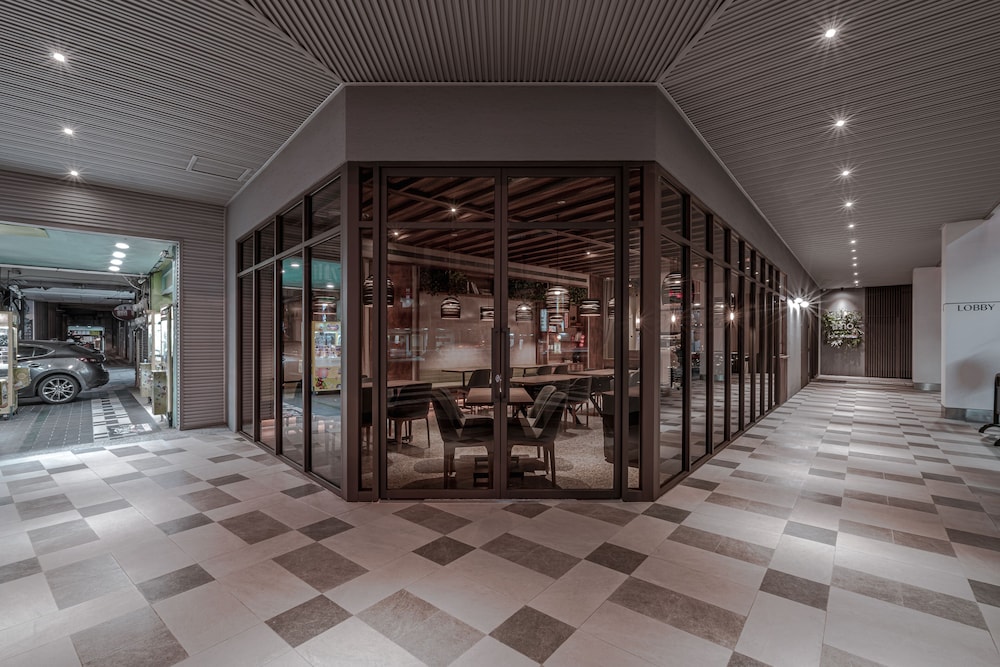Somer Hotel 4/50