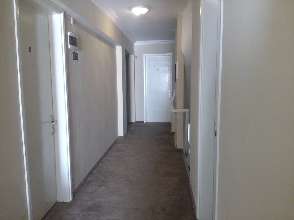 Nicea Hotel 37/60