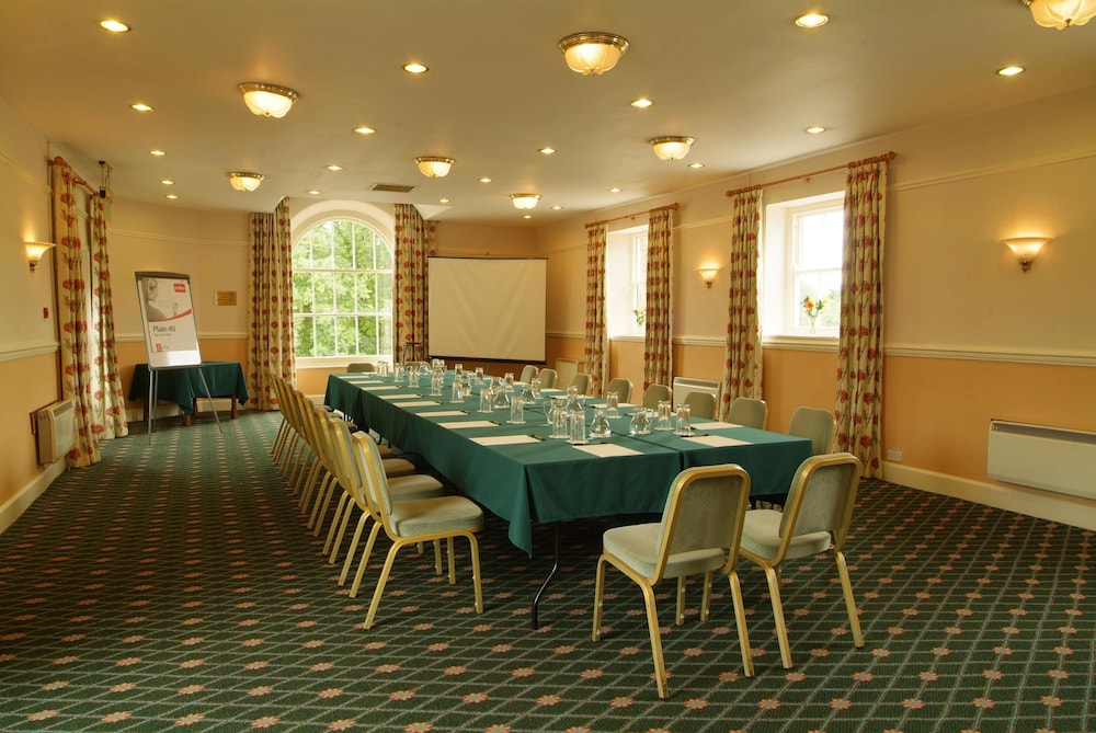 The Arundell Arms Hotel 41/50