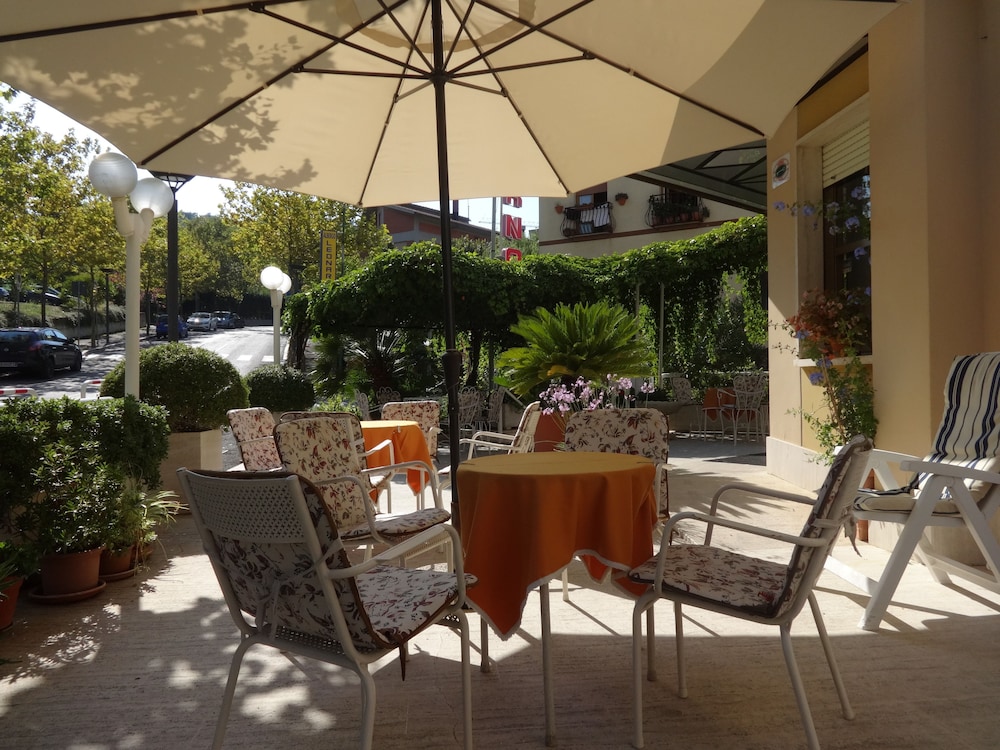 Hotel Saturno 17/30