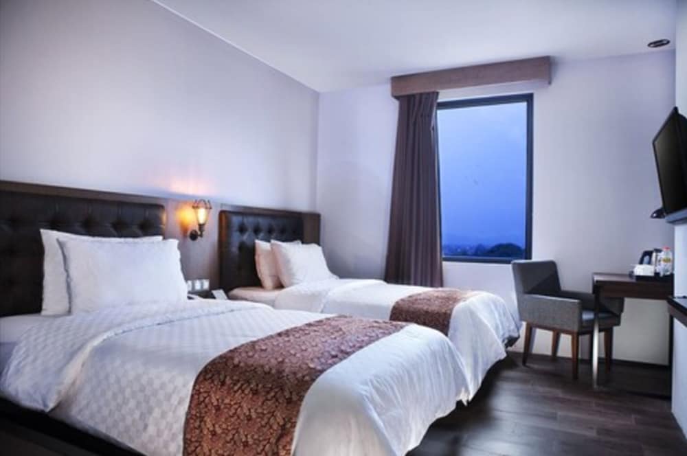 Grand Kangen Hotel Urip Sumoharjo 14/56