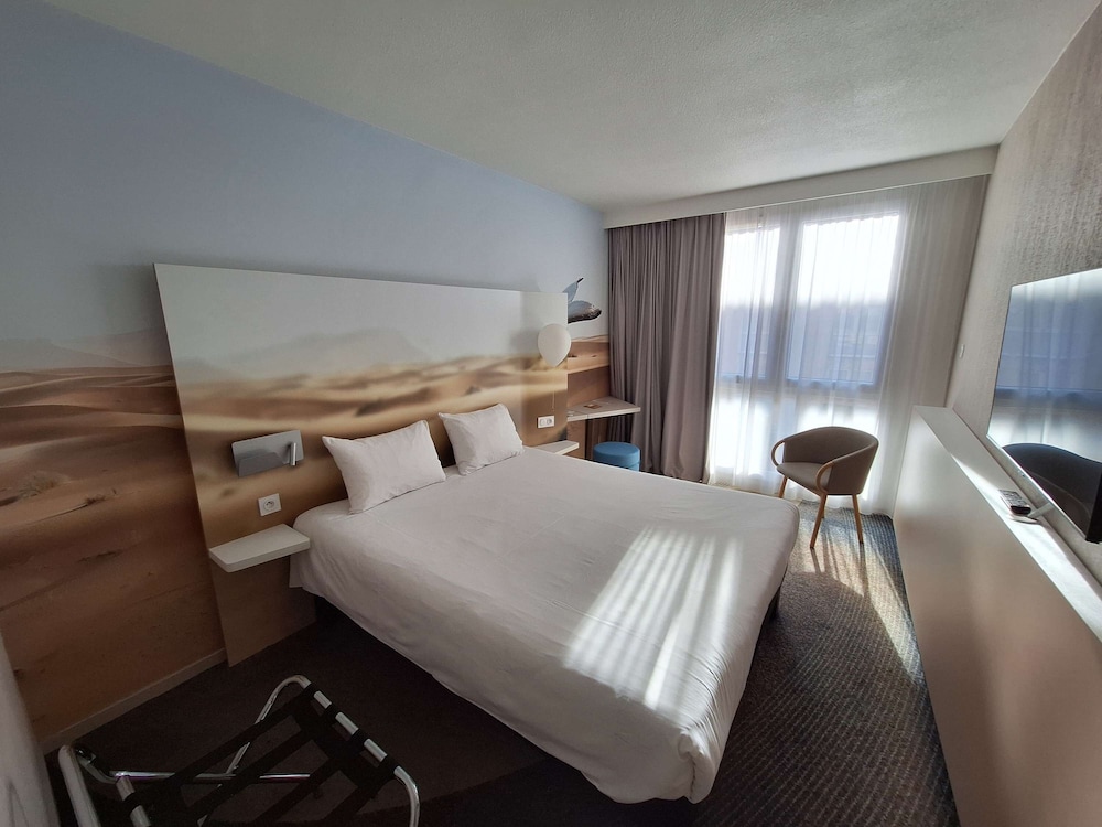 STANDARD, DOUBLE BED