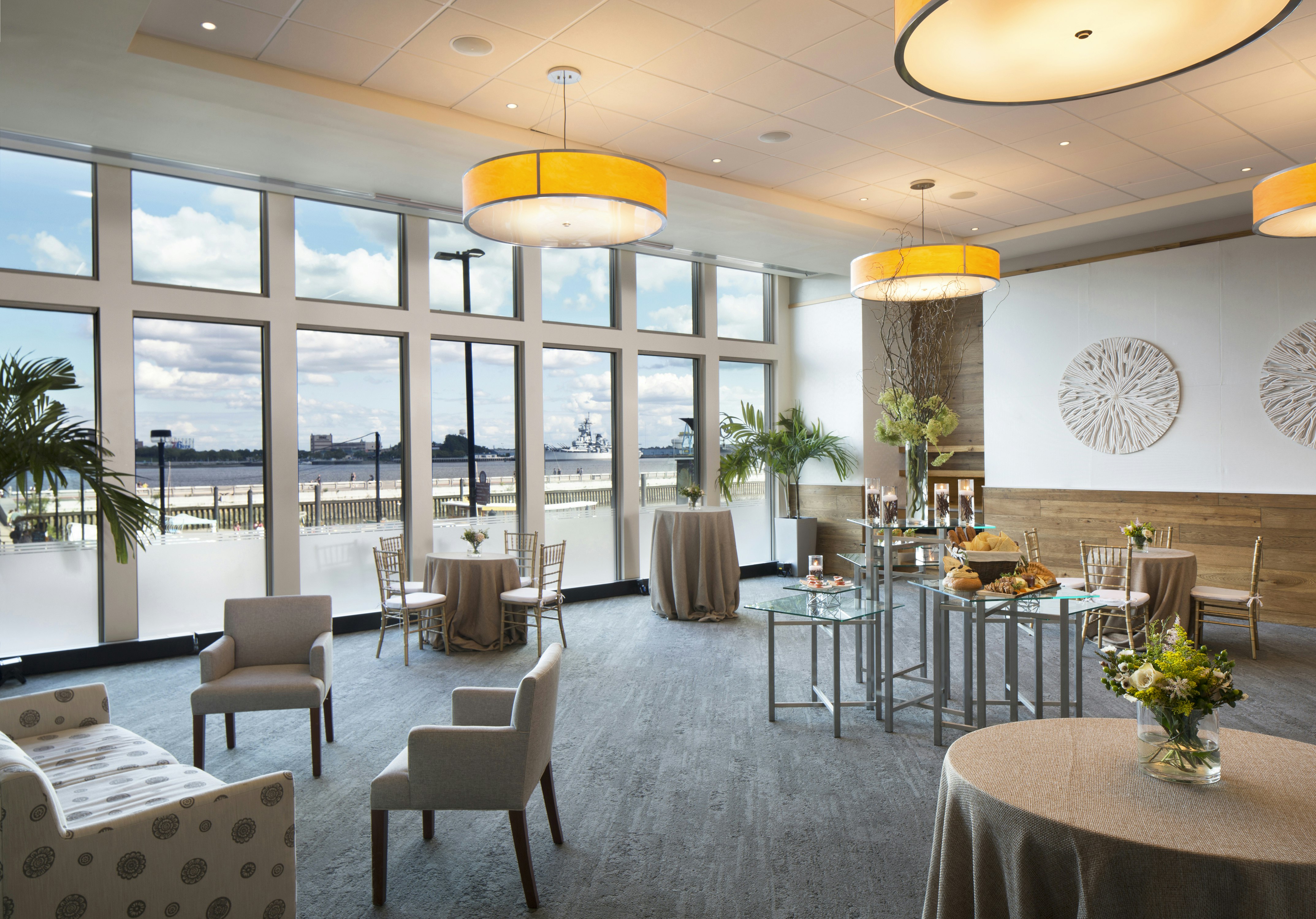 Hilton Philadelphia At Penn's Landing 44/81