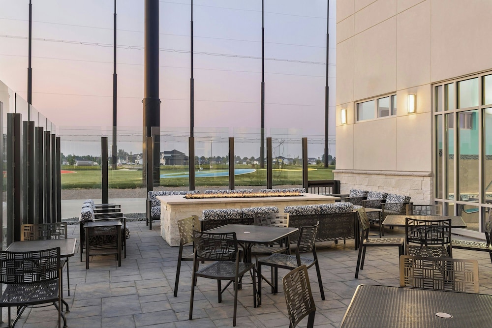 SpringHill Suites Fargo 25/42