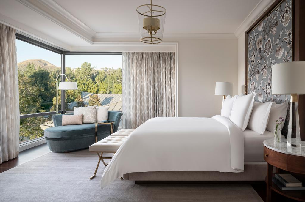 Room, Double Bed, Waterfall View
