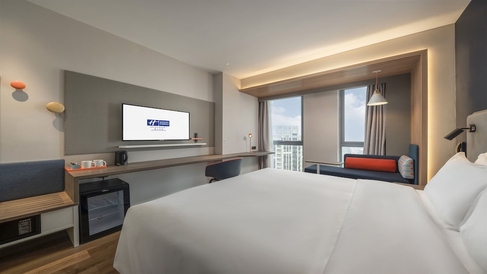 Holiday Inn Express Meishan Dongpo 17/52