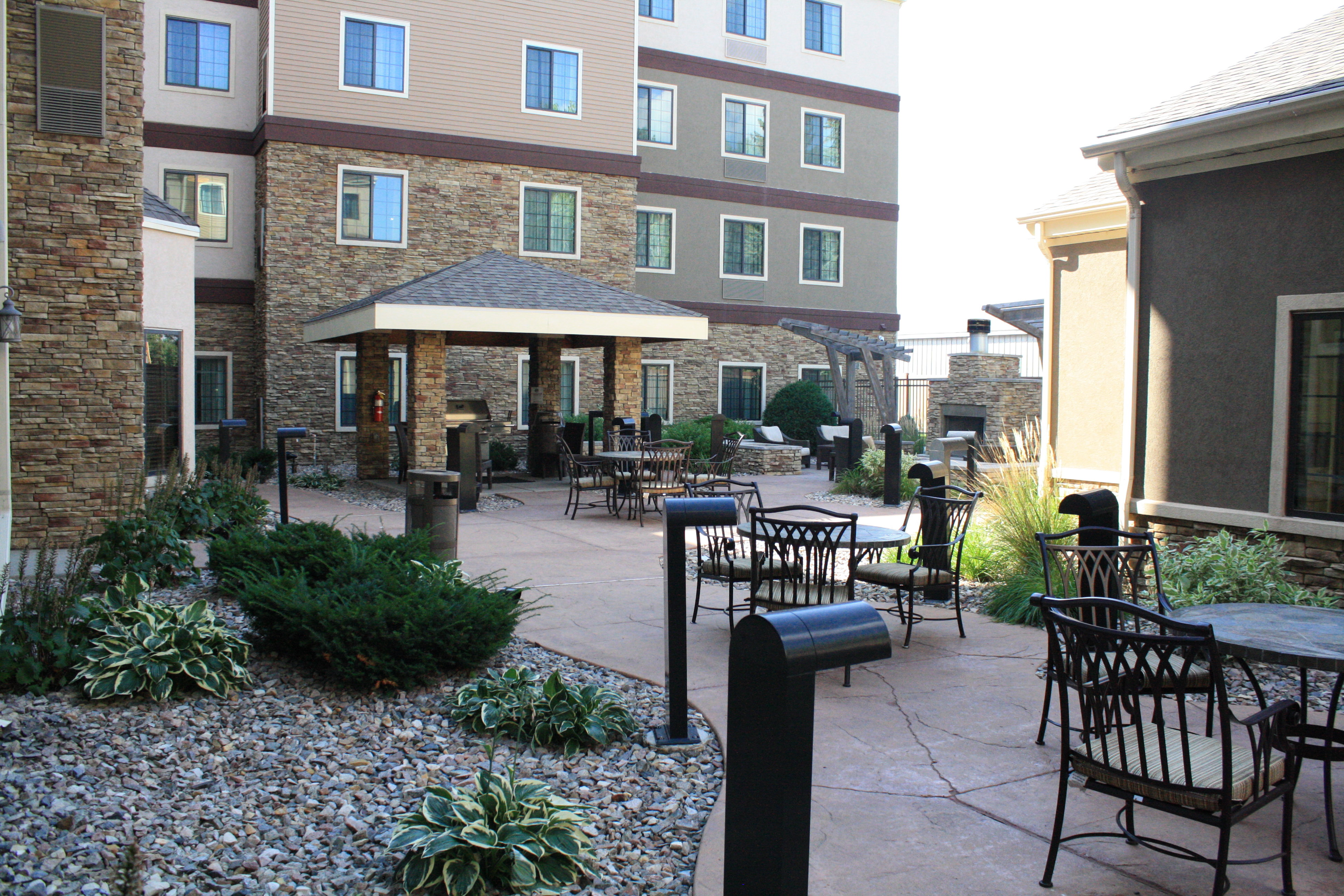 Staybridge Suites Minot 8/62