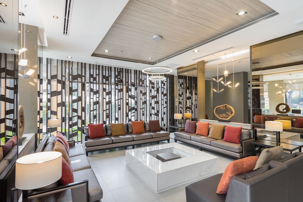Altera Hotel And Residence Pattaya 38/62