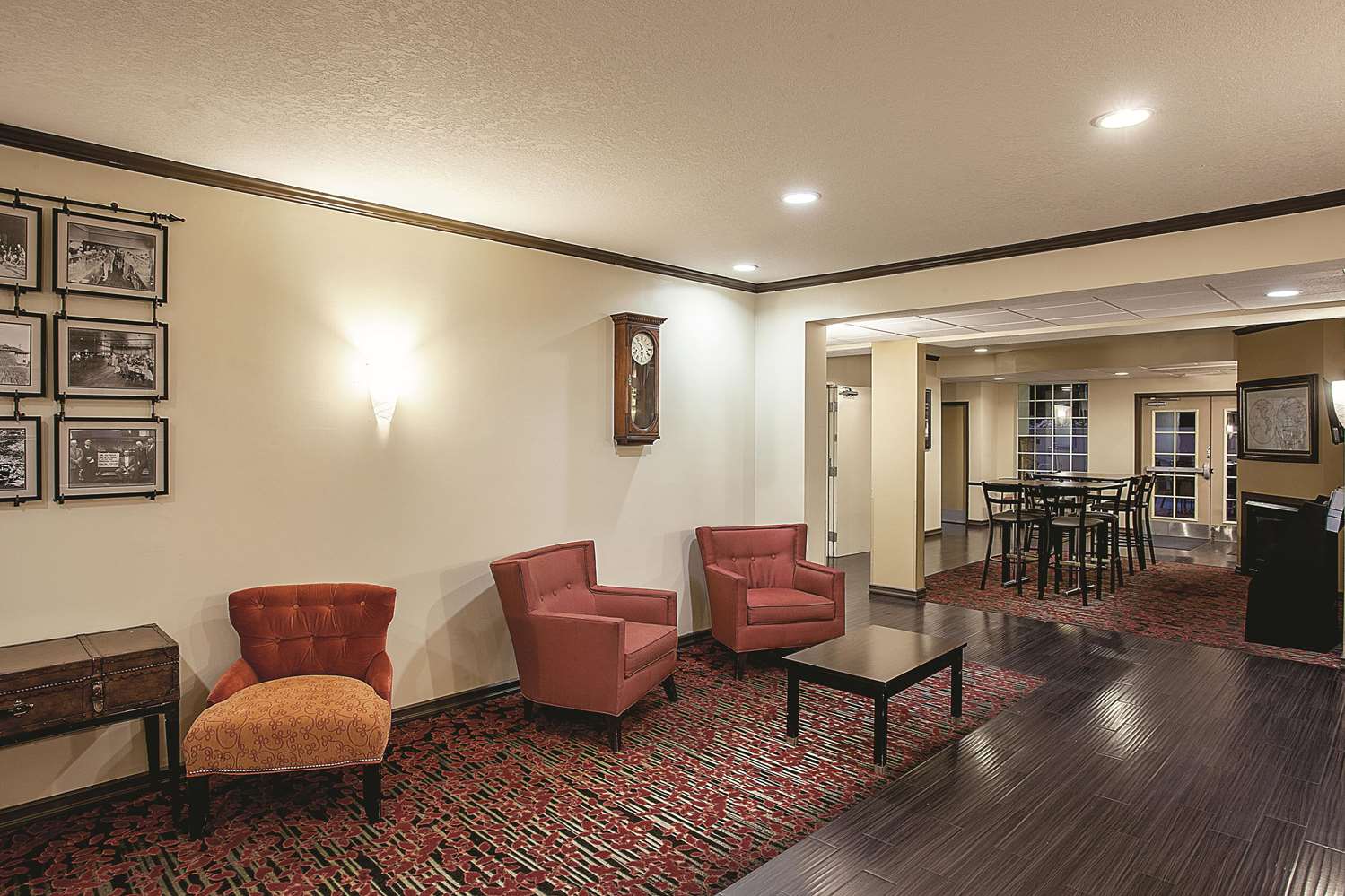 La Quinta Inn & Suites by Wyndham Davis 24/41