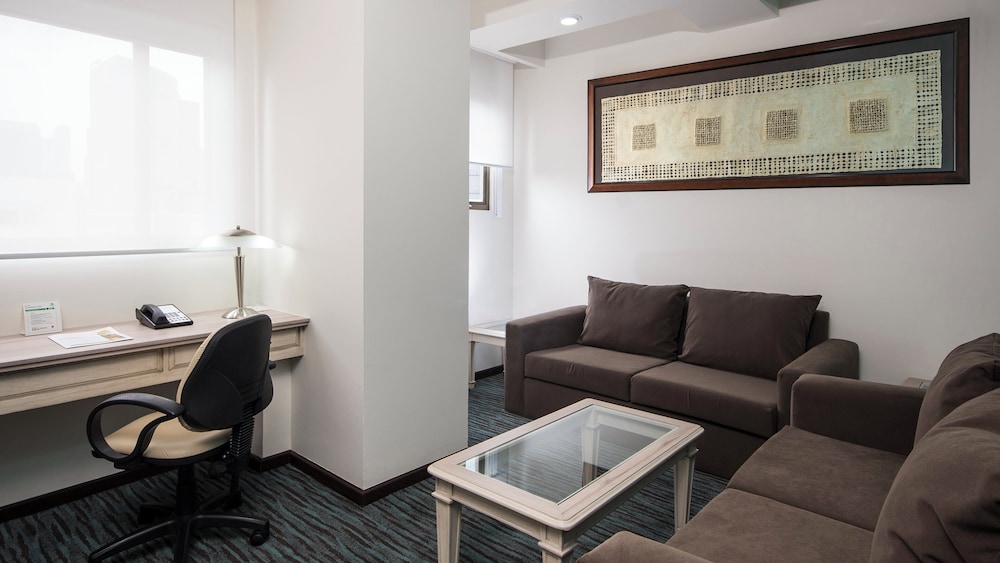 Holiday Inn Suites Mexico Zona Reforma An Ihg Hotel 29/50