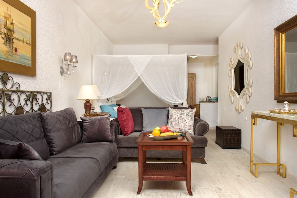 Leandros Hotel 31/50