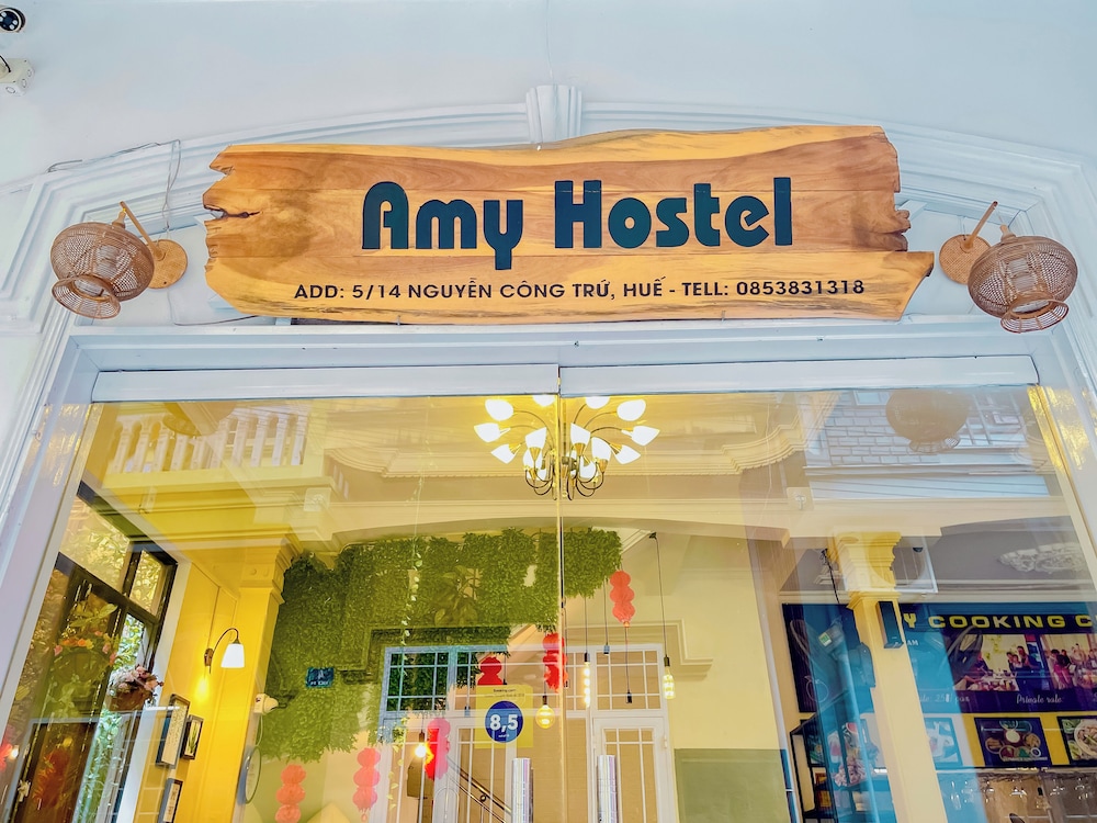 Amy Hostel Hue 2/65