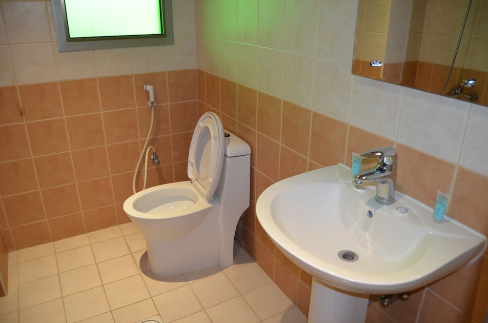 دنر 2(Danar Hotel Apartments 2) 17/19