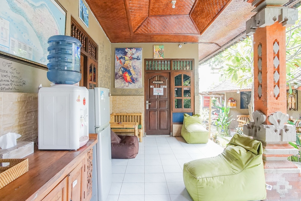Padi-Padi Backpackers Home 15/50