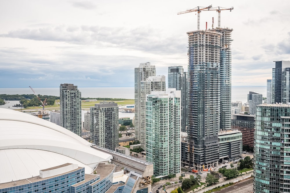 GLOBALSTAY Modern Downtown Apartment 42/46