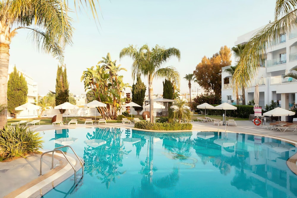 Anesis Hotel 39/44