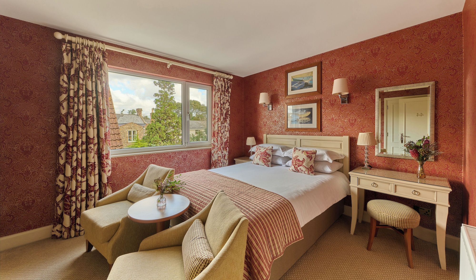 Garden, Upper, Classic, Double Bed