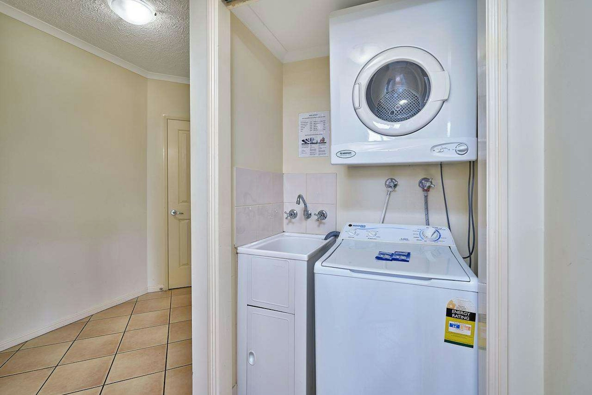 NORTH COVE WATERFRONT SUITES 58/58