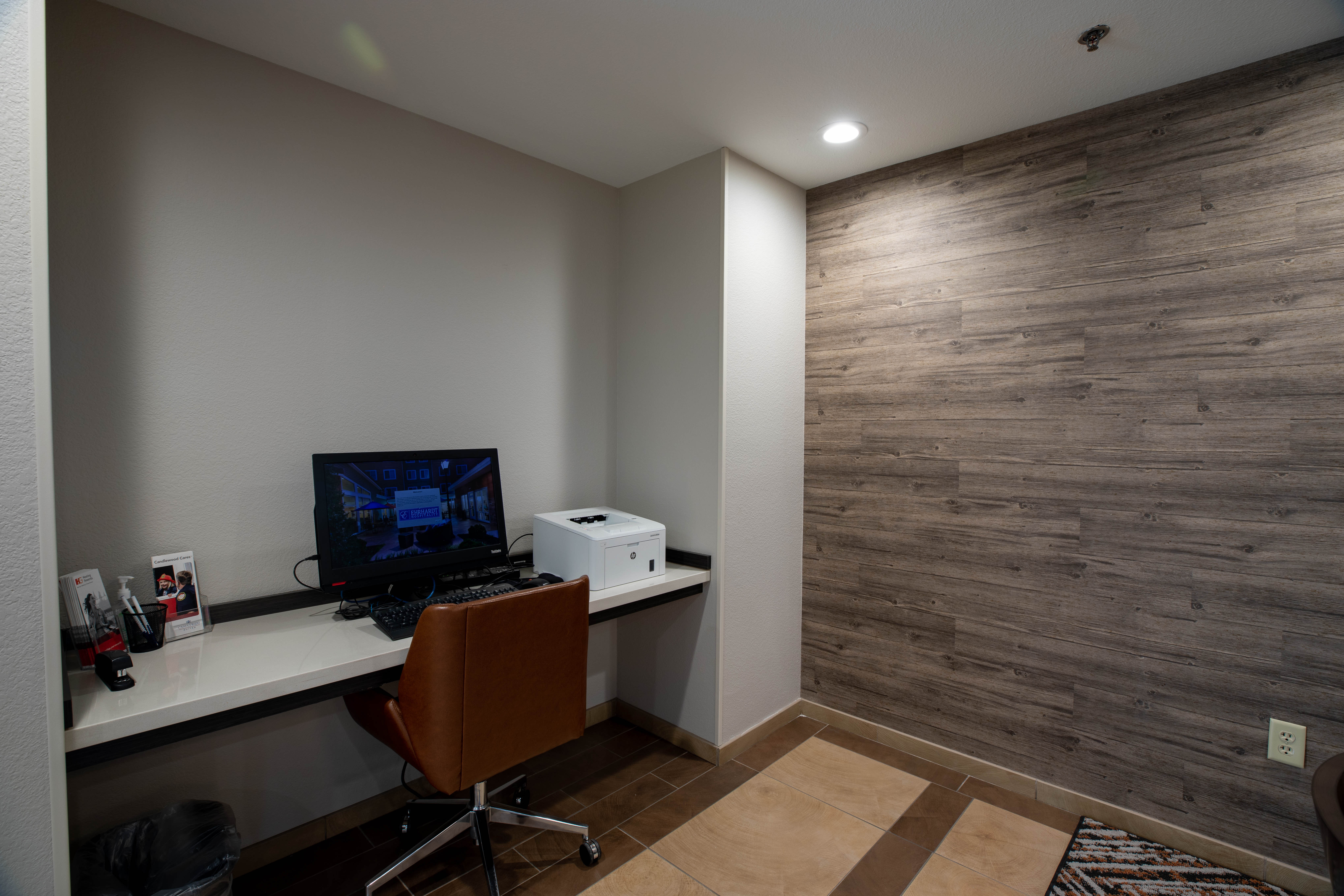 Candlewood Suites St. Joseph 46/54
