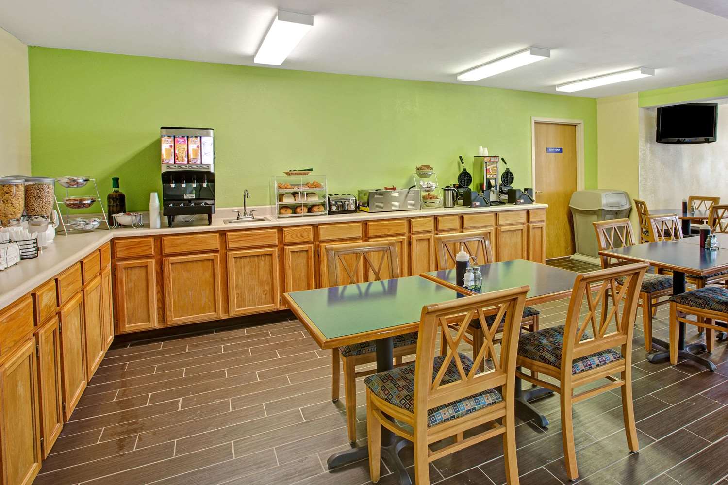 Microtel Inn & Suites by Wyndham Statesville 29/43
