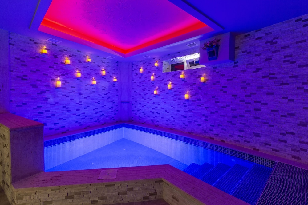 Green Palace 20/49