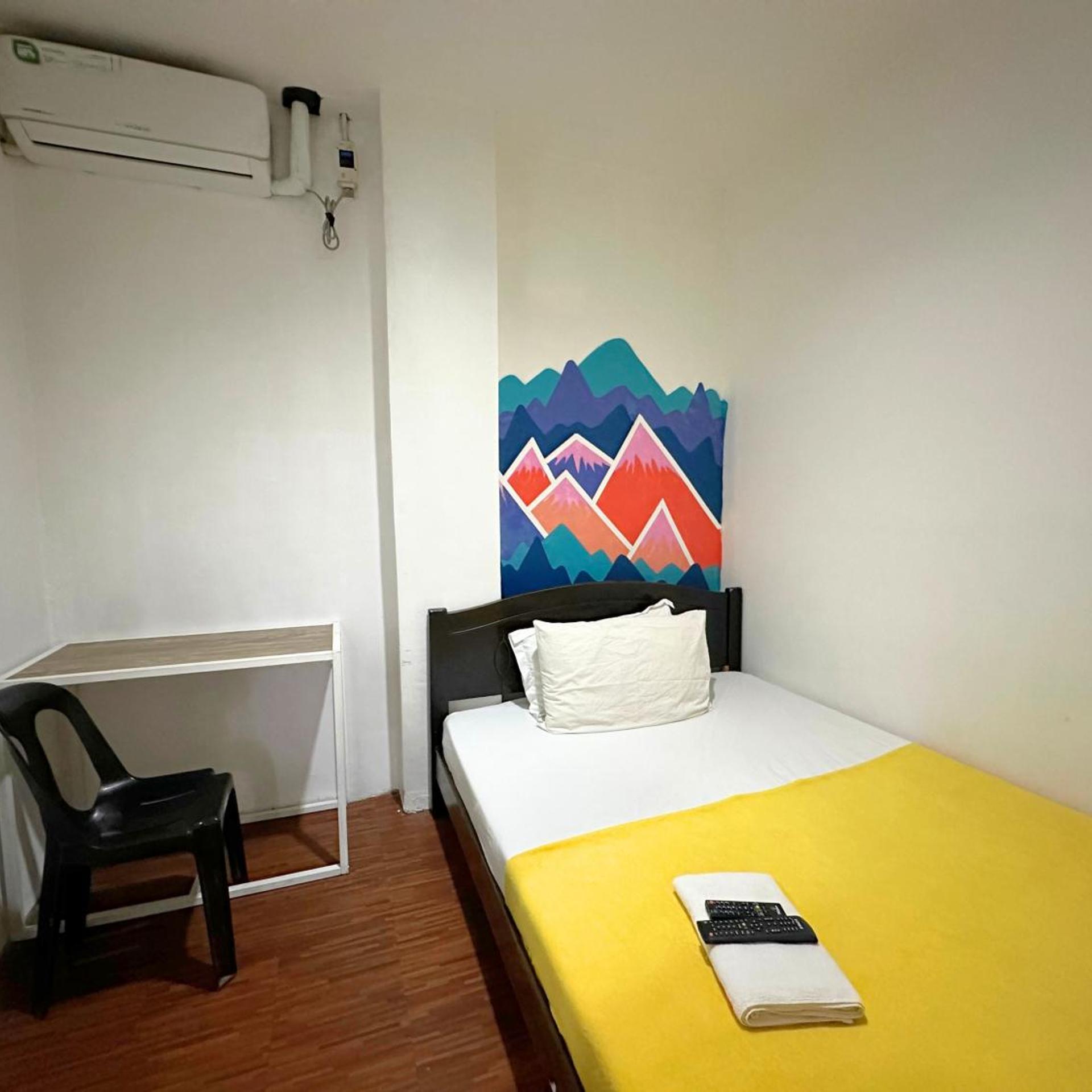 Dormitels.Ph Earnshaw Manila 15/50