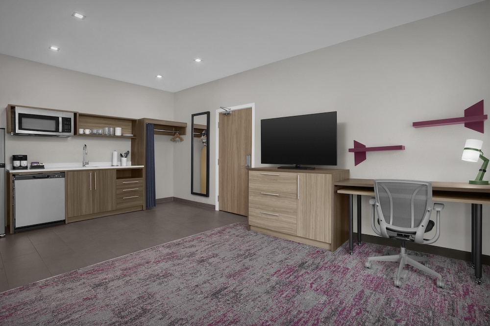 Home2 Suites by Hilton Chelmsford Lowell 7/36