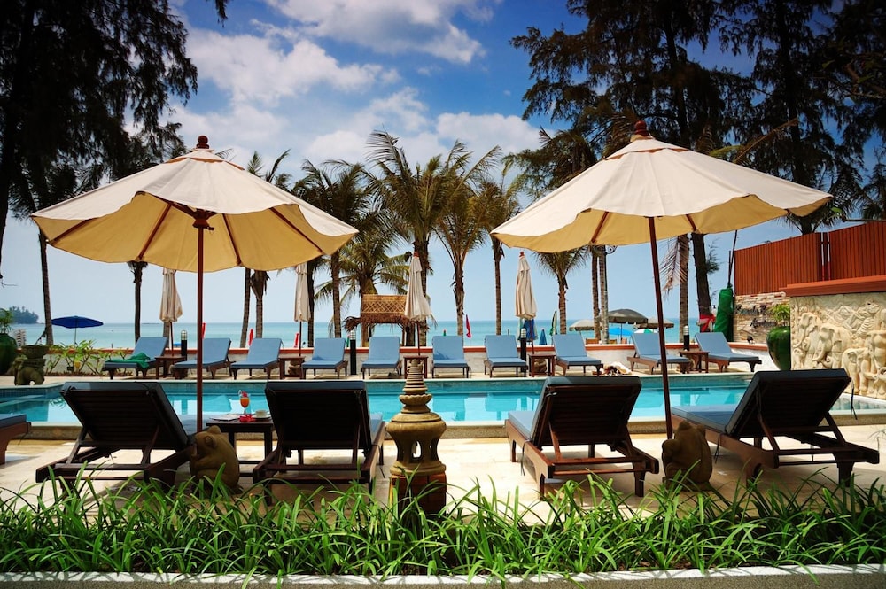 Kamala Beachfront Apartment 64/70