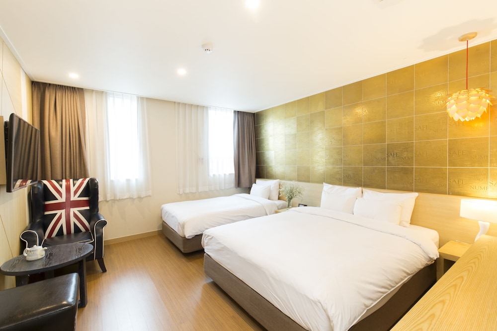 Hotel Nafore 22/67