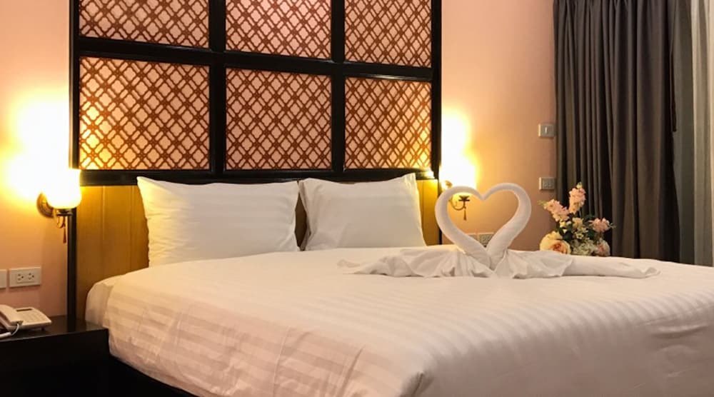 Phuket Chinoinn Hotel 28/65