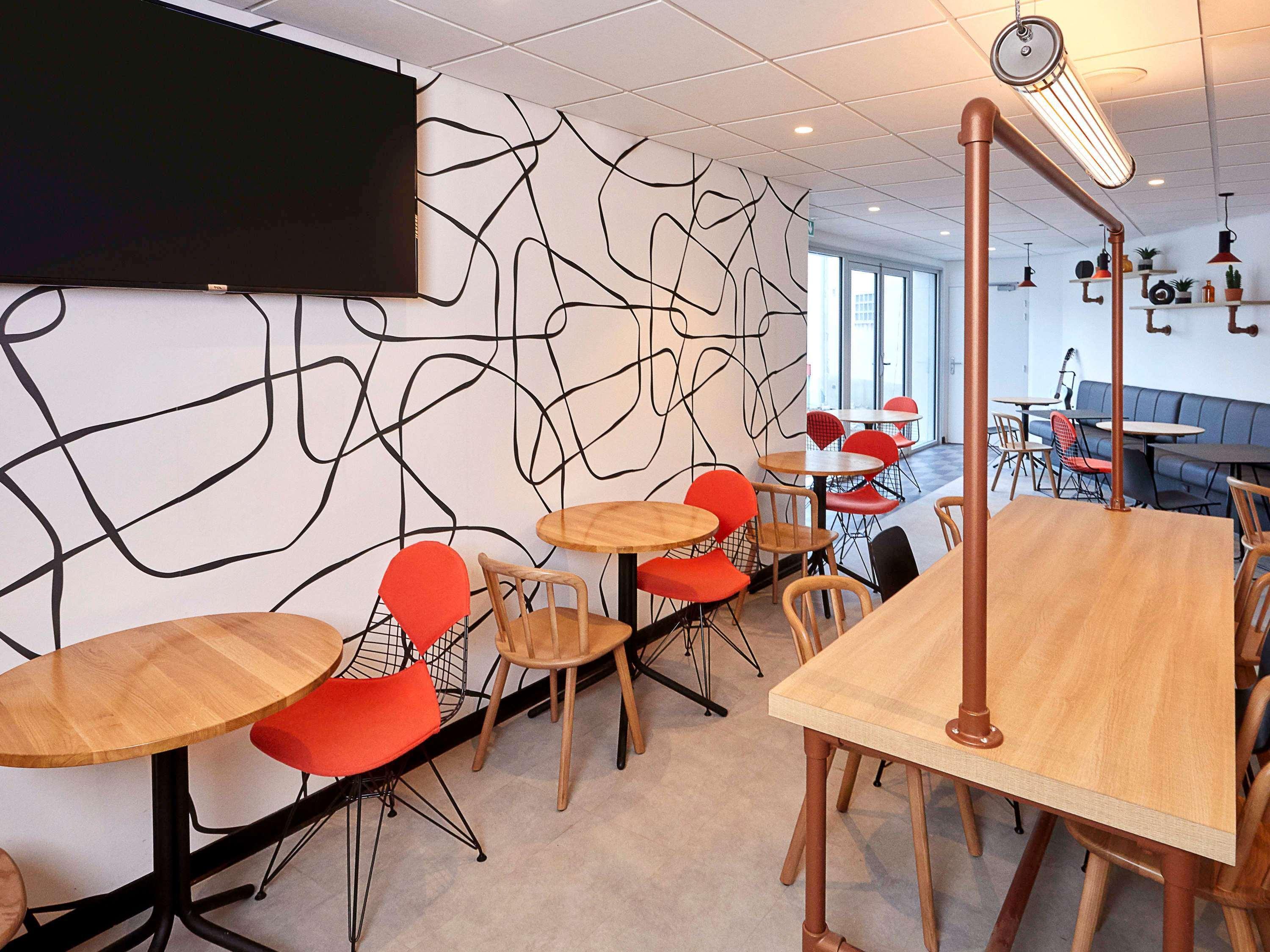 Ibis Auxerre Centre 31/50