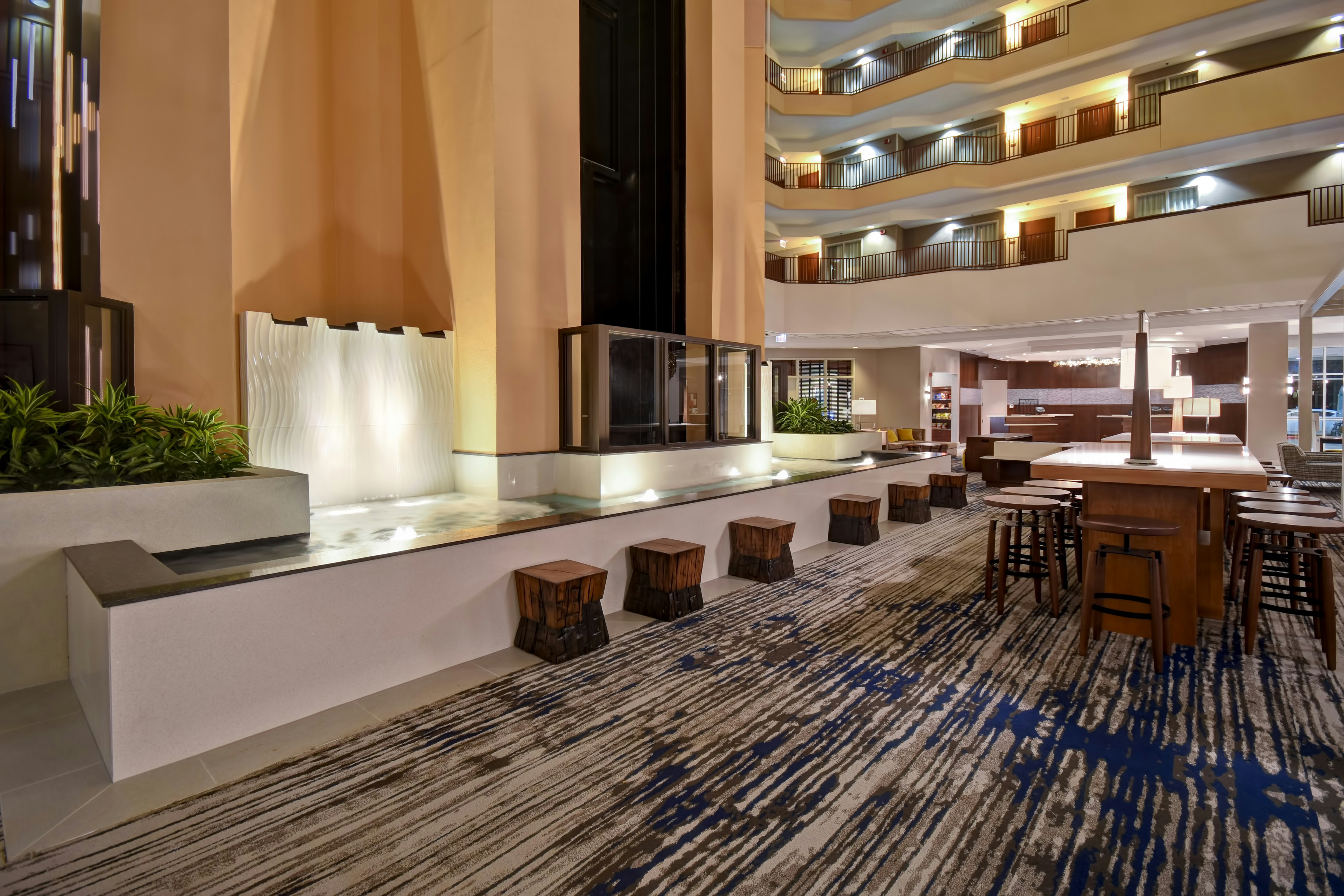 Embassy Suites Charleston 24/58