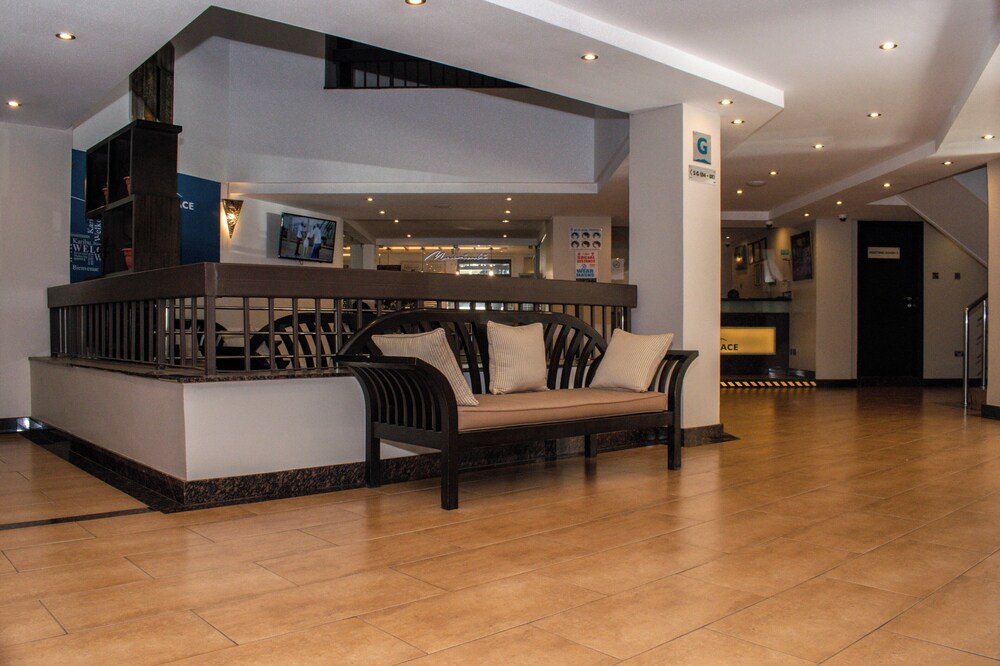 Longonot Place Serviced Apartments - Nairobi, City Centre CBD 7/60