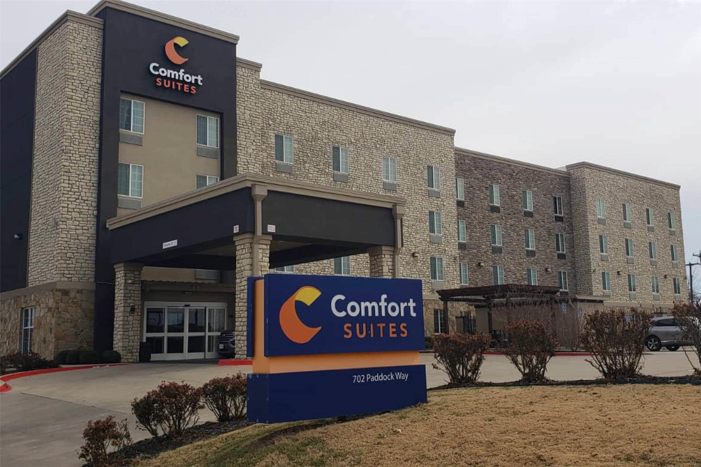 Comfort Suites Grand Prairie Arlington North 2/26