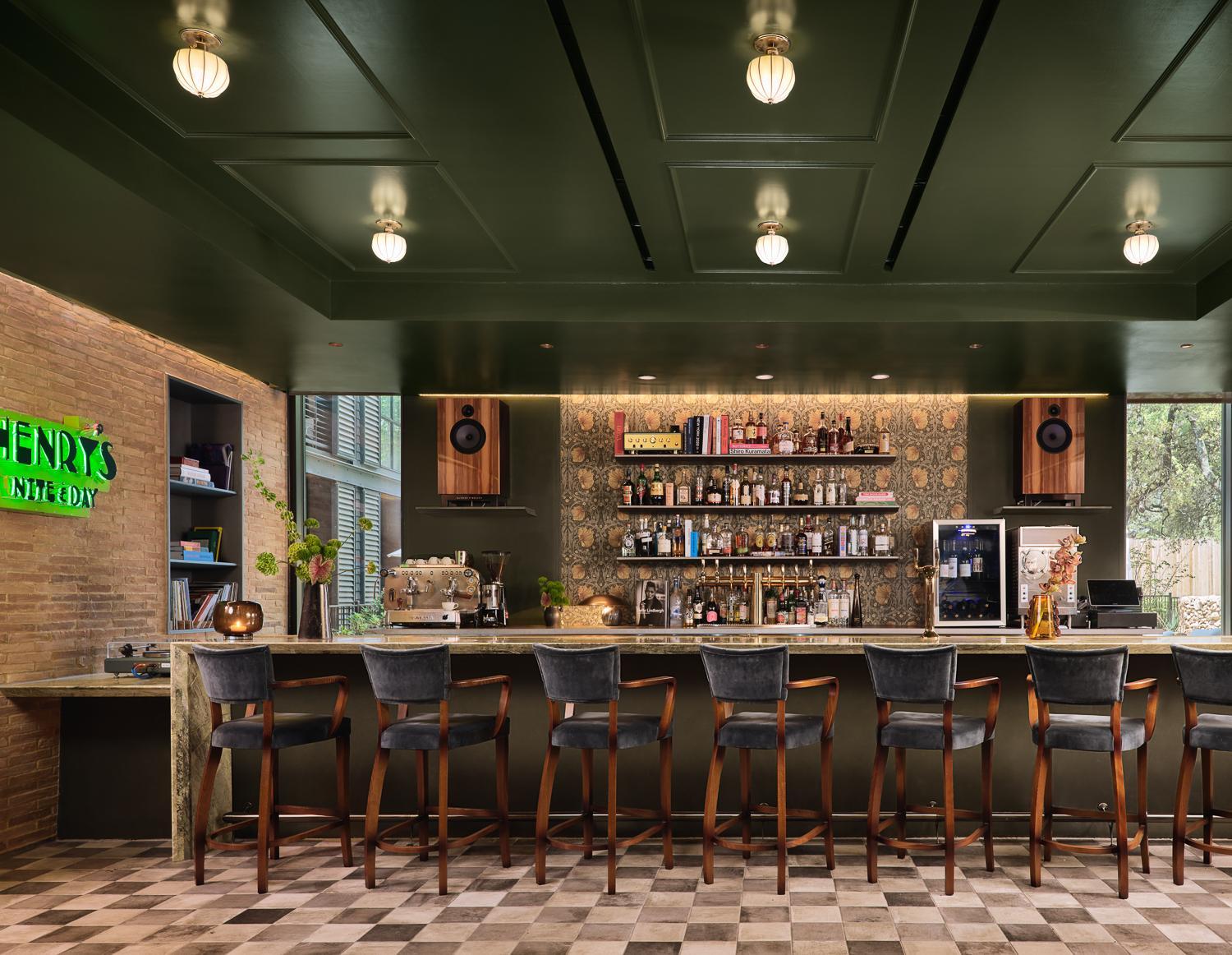 The Inn at Green Pastures 33/44