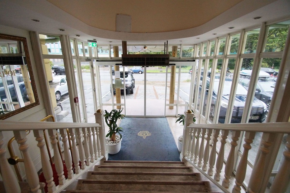 Centro Hotel Kaiserhof Deluxe 6/50