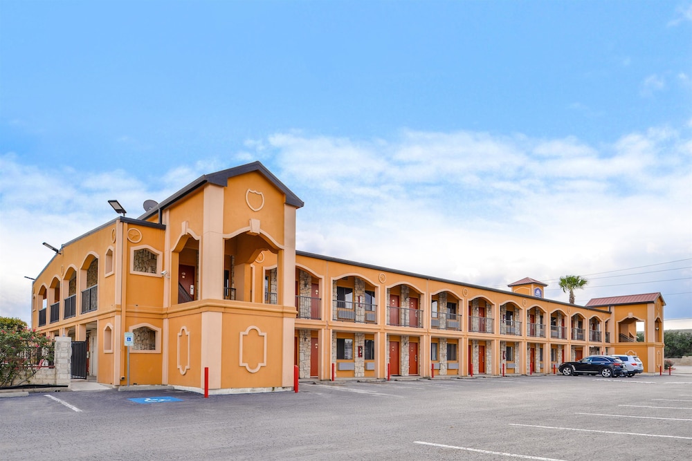 Americas Best Value Inn Buda Austin S 1/37