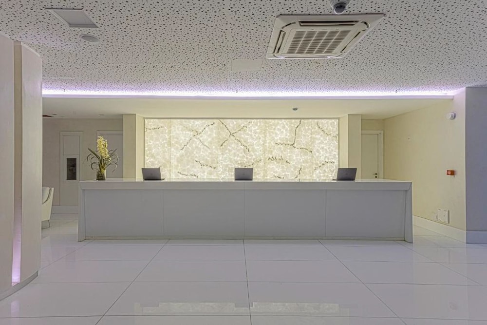 Cdesign Hotel 7/75