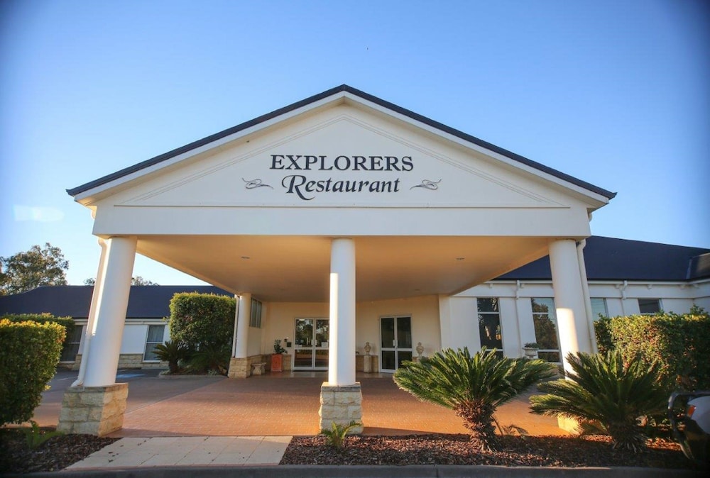 Roma Explorers Inn 1/36