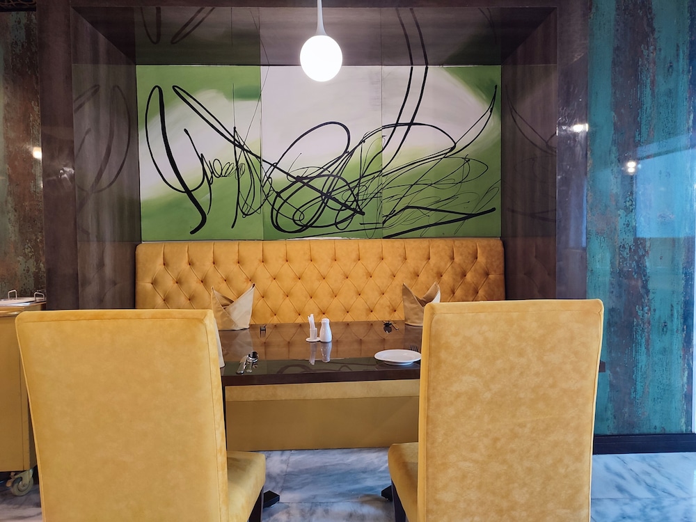 IFQ Hotel & Resort Islamabad 6/65