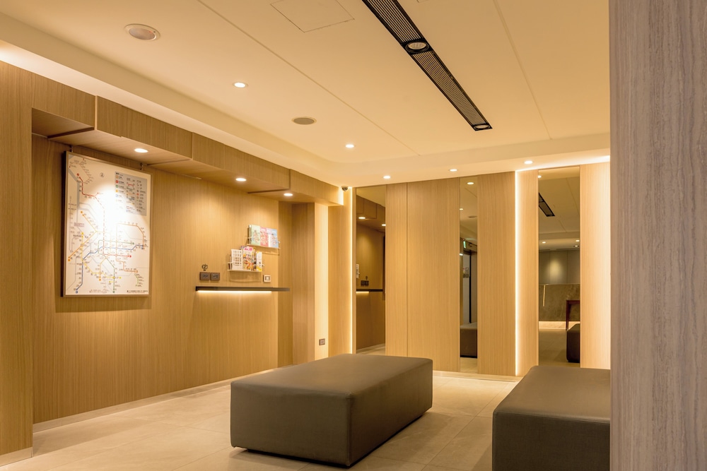 Vip Hotel 4/37