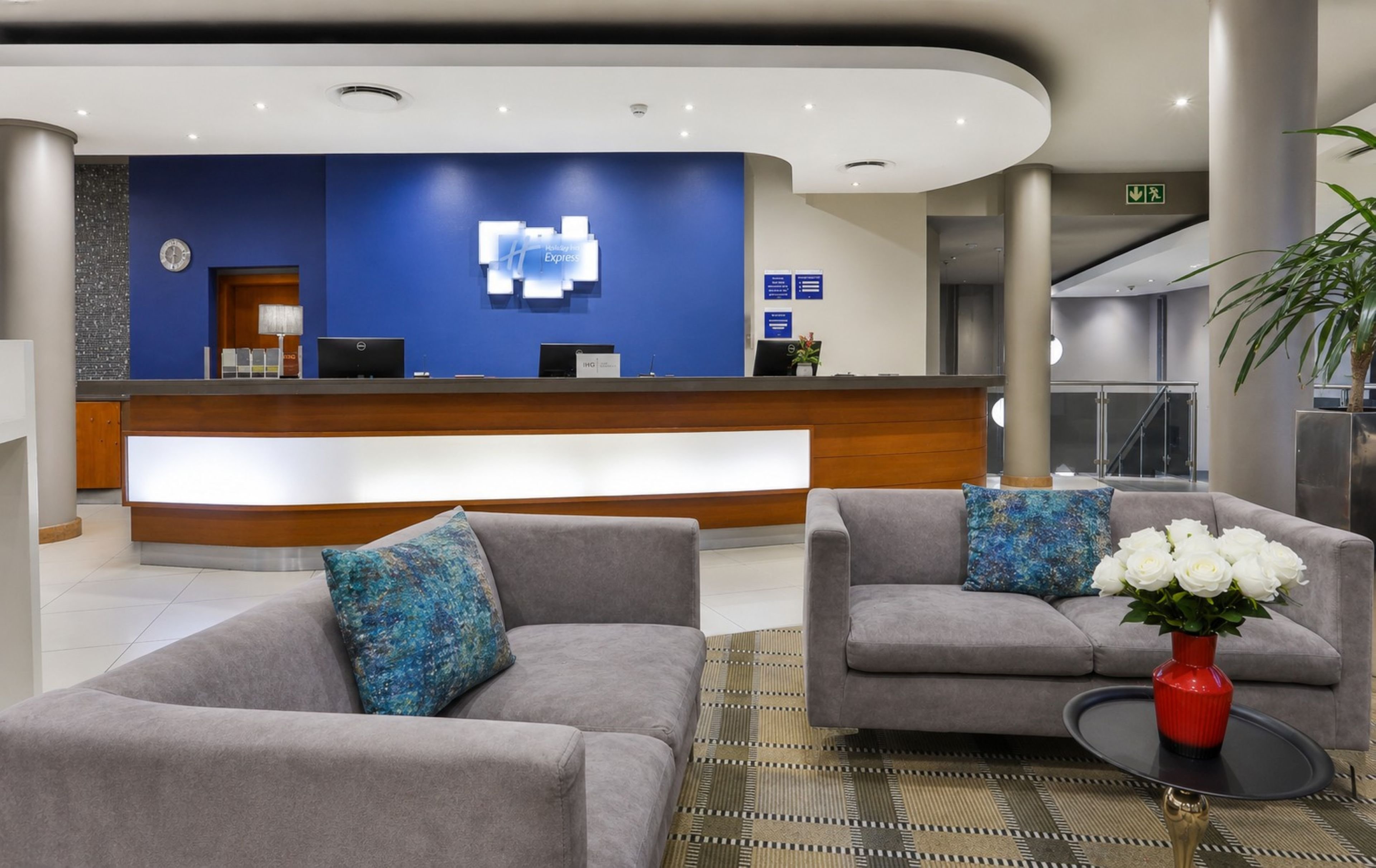 Holiday Inn Express Sandton-Woodmead 11/74