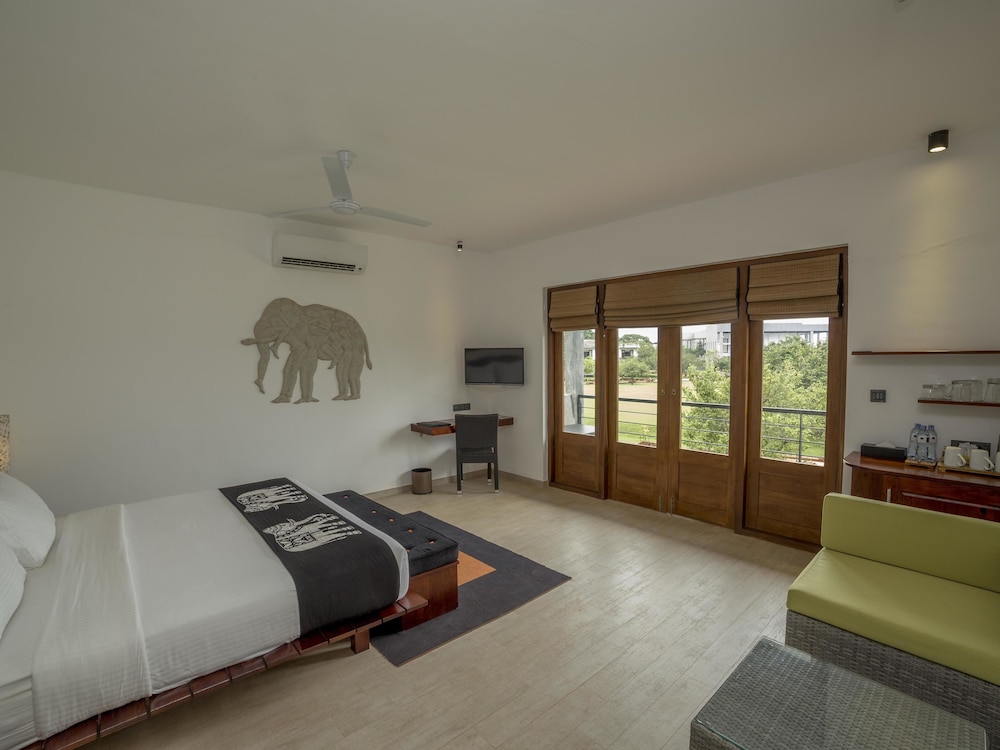 Aliya Resort And Spa 6/50