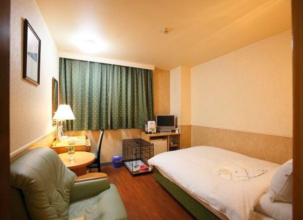 CENTRAL HOTEL SASEBO 11/50