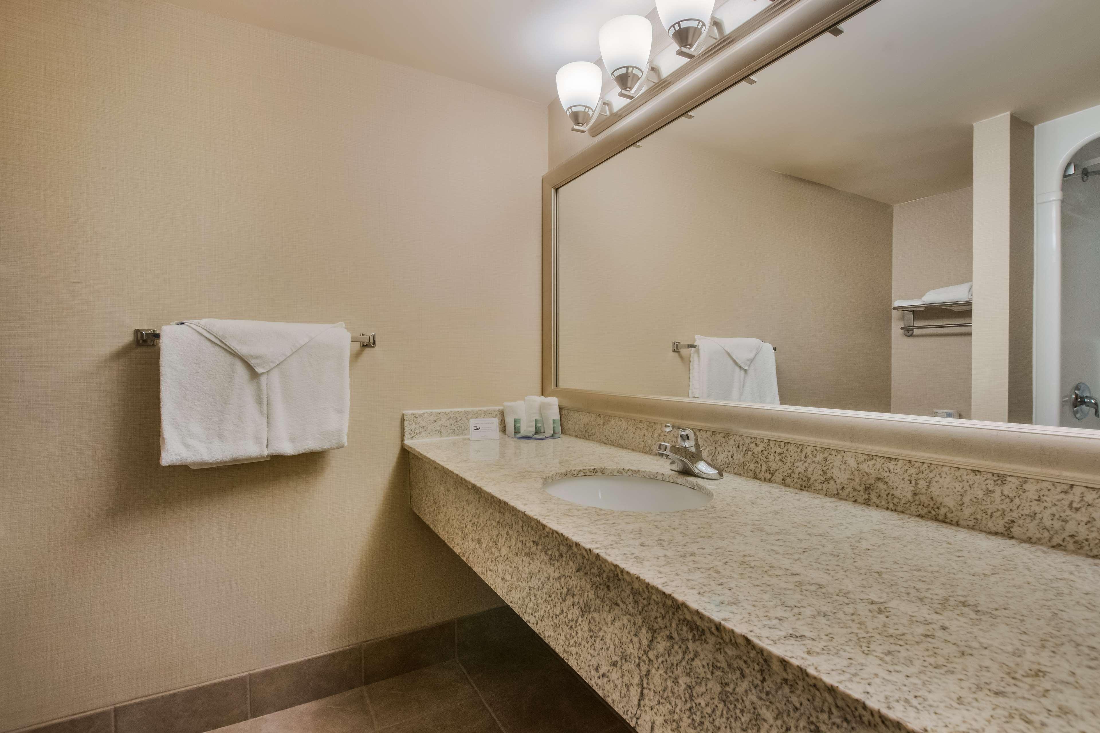 غرفة رباعية، Best Western Brantford Hotel Conference Centre 3/4