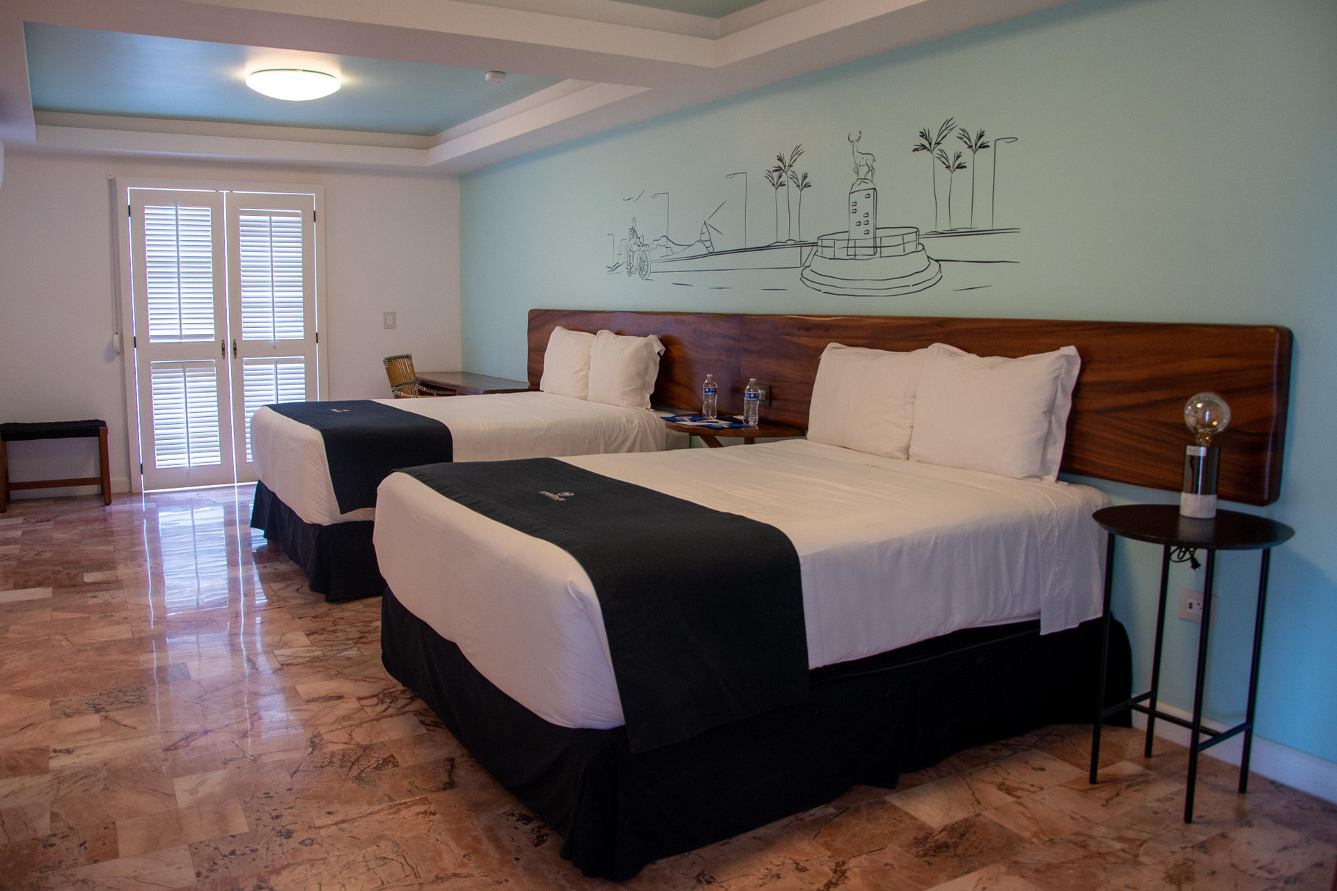 Superior, Double Bed, Street View