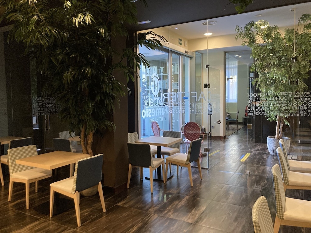 Hotel AR Isabel de Farnesio 35/47