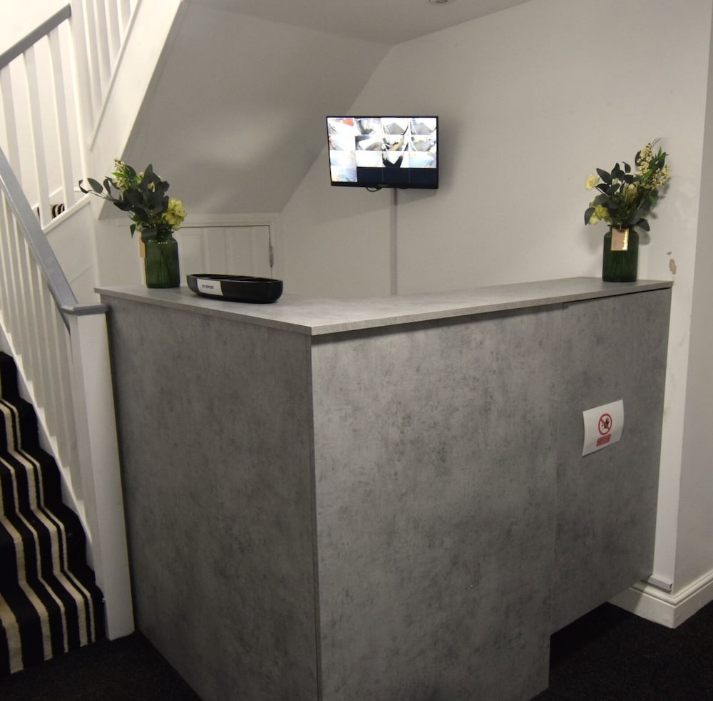 Lobby at OYO Victoria Apartments, MIDDLESBROUGH