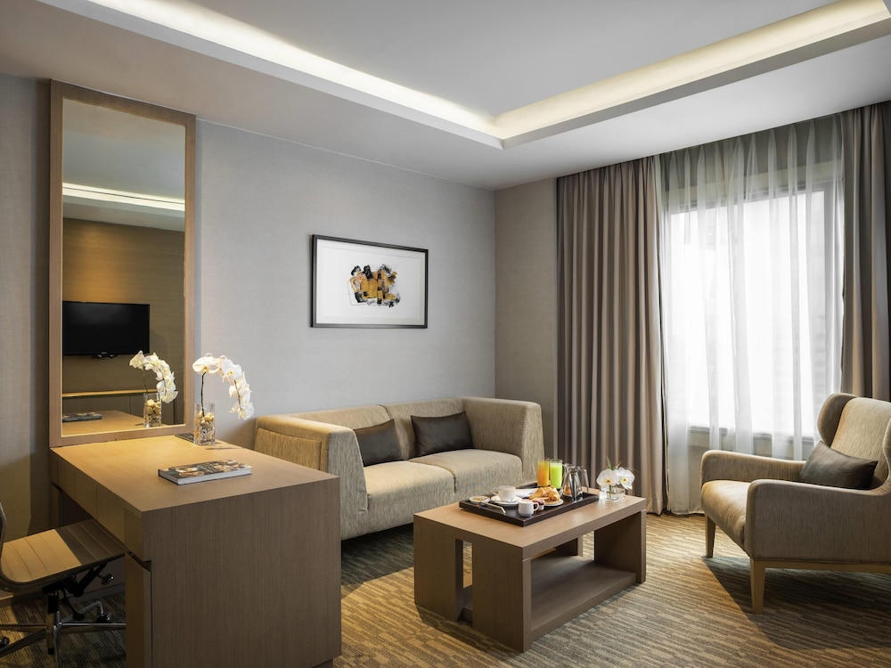 Avani Ratchada Bangkok Hotel 48/67