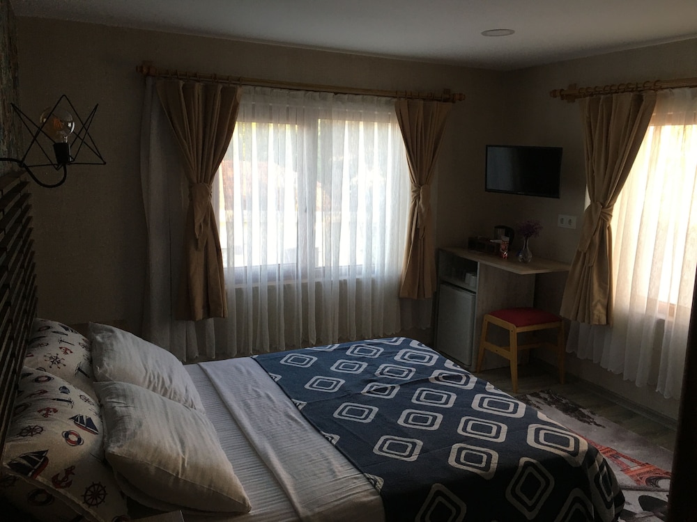 Frau Guler Boutique Hotel 17/50